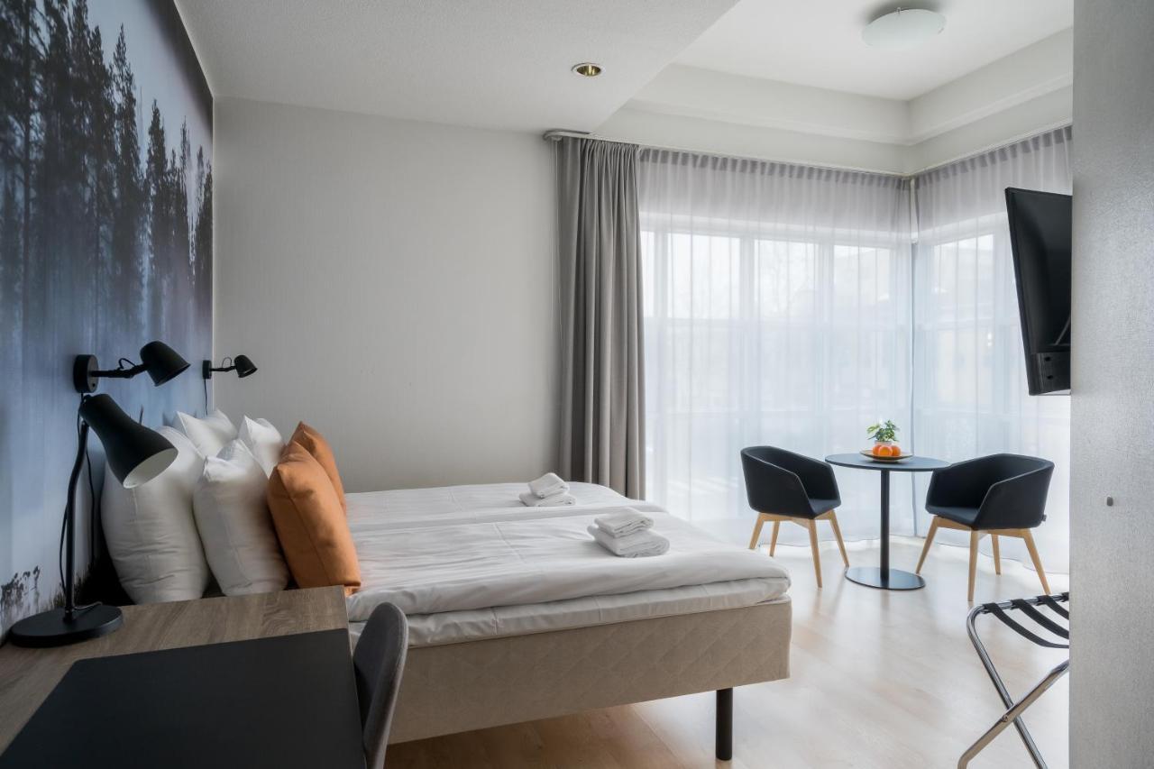 Hiisi Hotel Lohja Bagian luar foto
