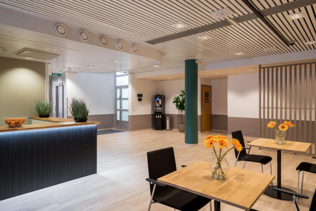 Hiisi Hotel Lohja Bagian luar foto